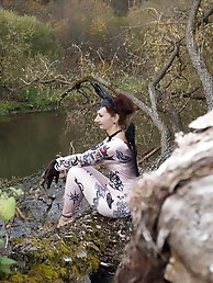 Hottest mature GILFs are posing undressed on pictures