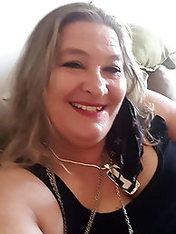 Mature grandmas having hairy slit