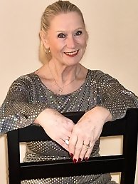 MILF Dani D Mature 40 free pictures