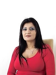 I m New I have big saggy boobs size 6 Boobies